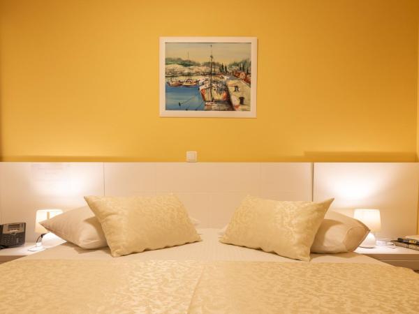 Villa Riva : photo 4 de la chambre chambre double confort - rez-de-chaussée