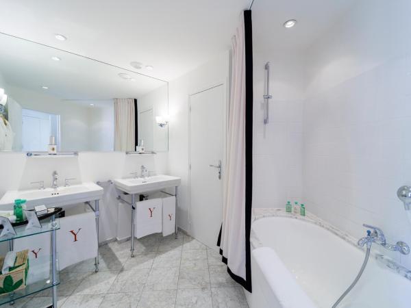 Hôtel Le Y : photo 7 de la chambre chambre double ou lits jumeaux supérieure