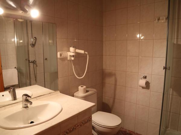 Hajdú Kastély Hotel : photo 9 de la chambre chambre quadruple supérieure