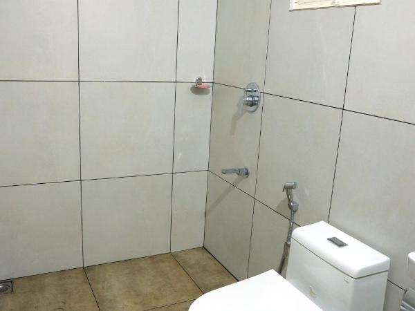 Back Packers Cochin Villa : photo 6 de la chambre lit dans dortoir pour femmes de 6 lits