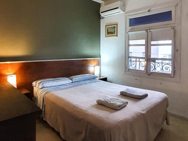 Hostel Carlos Gardel : photo 6 de la chambre chambre double avec salle de bains commune