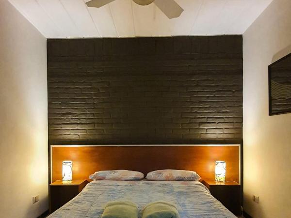 Hostel Carlos Gardel : photo 1 de la chambre chambre double standard avec salle de bains commune