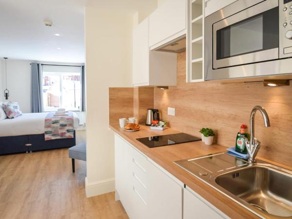 The Birchover Residences Trent Bridge : photo 5 de la chambre suite familiale