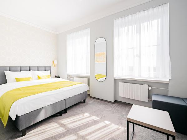 Jess Hotel & Spa Warsaw Old Town : photo 1 de la chambre chambre triple supérieure