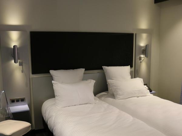 Hôtel Boutique Richelieu, Lyon Gare Part-Dieu : photo 5 de la chambre chambre double supérieure avec 2 lits simples et balcon