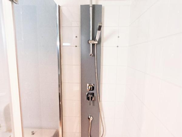 Hôtel Jeanne d'Arc : photo 2 de la chambre chambre double