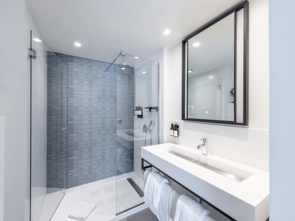 Hotel Indigo Cagnes-sur-Mer, an IHG Hotel : photo 5 de la chambre chambre lit king-size