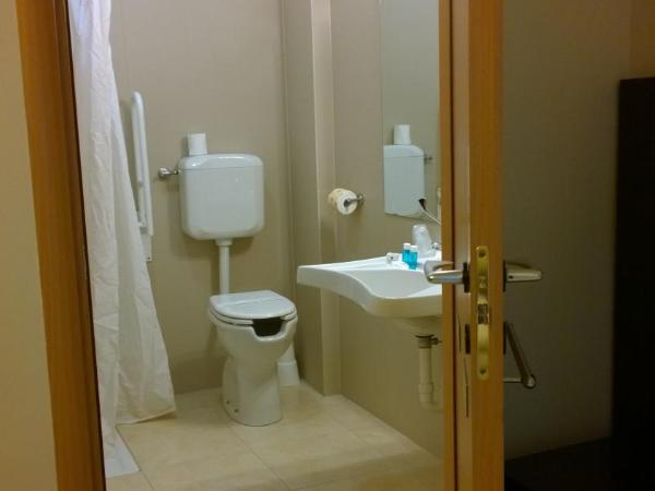 Hotel Executive : photo 4 de la chambre chambre double ou lits jumeaux - accessible aux personnes à mobilité réduite