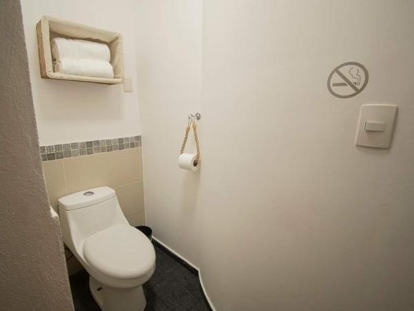 El Jardín de la Abuela : photo 5 de la chambre chambre lit king-size