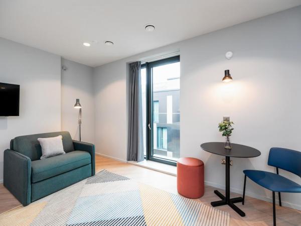 Staycity Aparthotels Dublin City Quay : photo 7 de la chambre studio - accessible aux personnes à mobilité réduite
