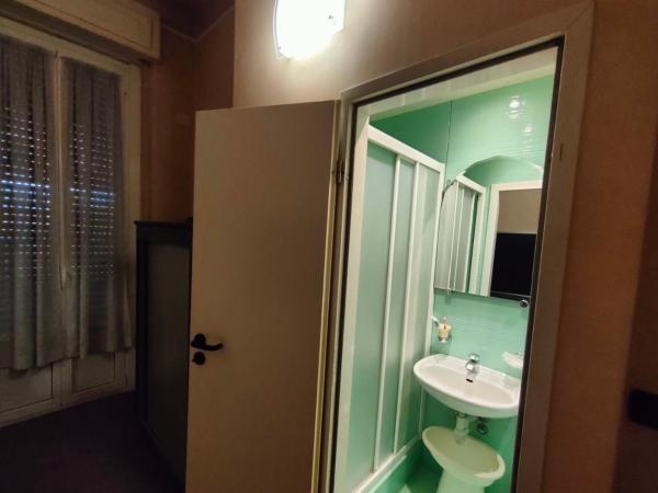 Hotel Ada : photo 1 de la chambre chambre simple