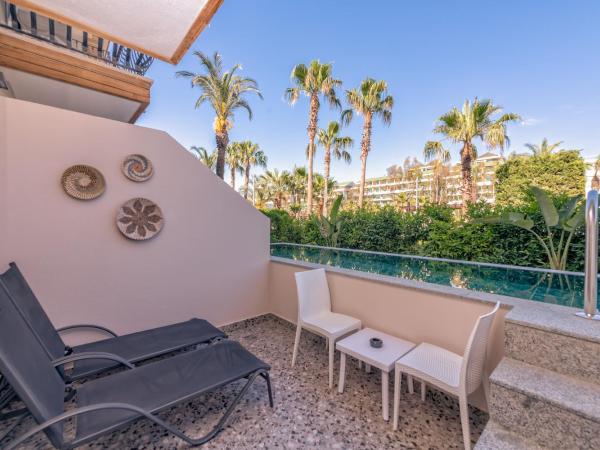 Belek Beach Resort Hotel : photo 4 de la chambre chambre double - vue sur piscine