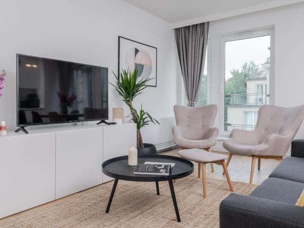 EXCLUSIVE Aparthotel Kraków Lubicz 40 : photo 4 de la chambre appartement 2 chambres