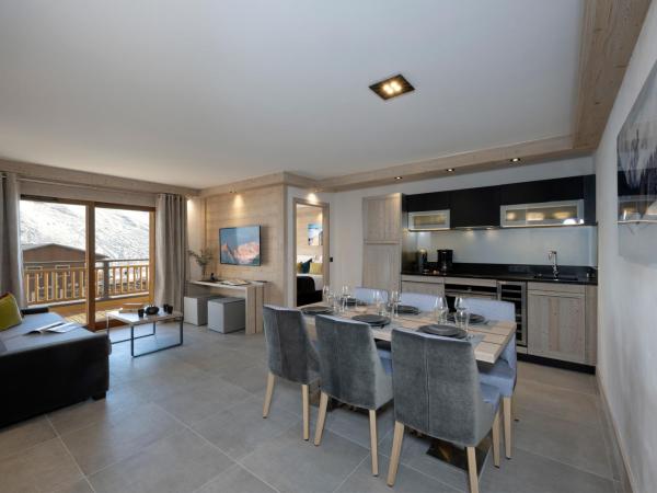 MGM Hôtels & Résidences - Résidence Le Roc Des Tours : photo 2 de la chambre appartement prestige 2 chambres pour 6 personnes avec accès au spa