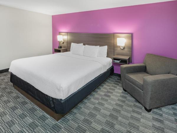 La Quinta by Wyndham Houston Southwest : photo 5 de la chambre chambre lit king-size