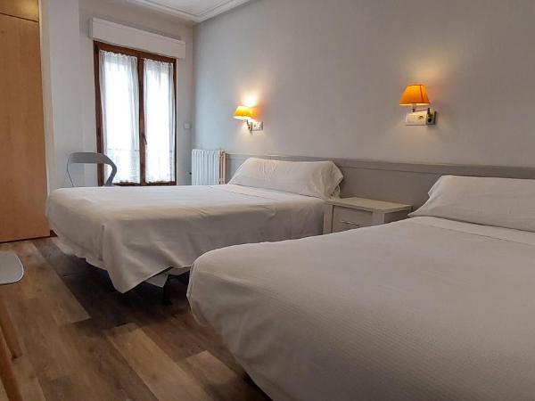 Pensión Romero : photo 6 de la chambre chambre double