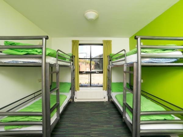 YHA Manchester : photo 2 de la chambre lit dans dortoir pour femmes de 4 lits