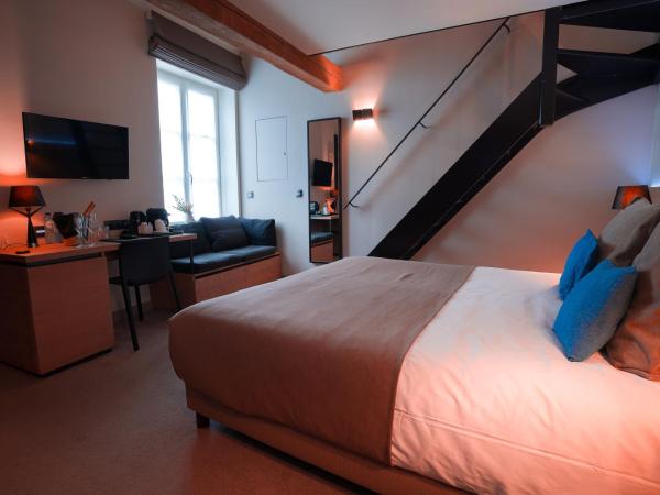 Hotel Neuvice : photo 2 de la chambre chambre familiale (2 adultes et 2 enfants)