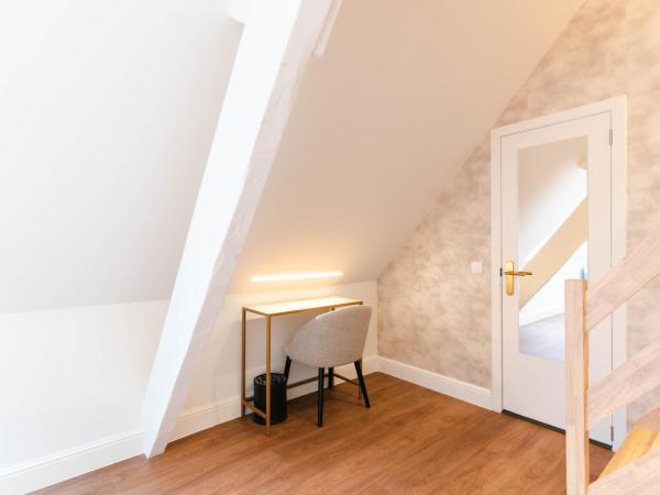 Golden Tree Hotel : photo 5 de la chambre chambre quadruple en duplex