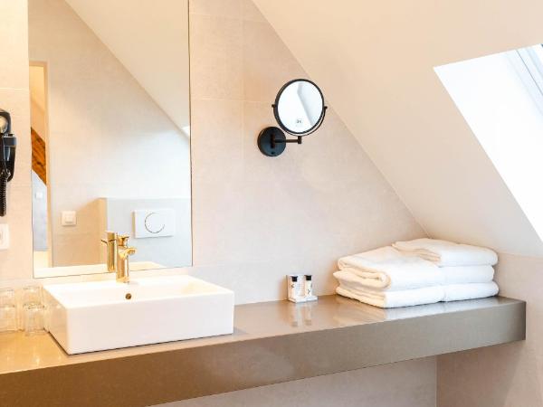 Golden Tree Hotel : photo 2 de la chambre chambre familiale en duplex