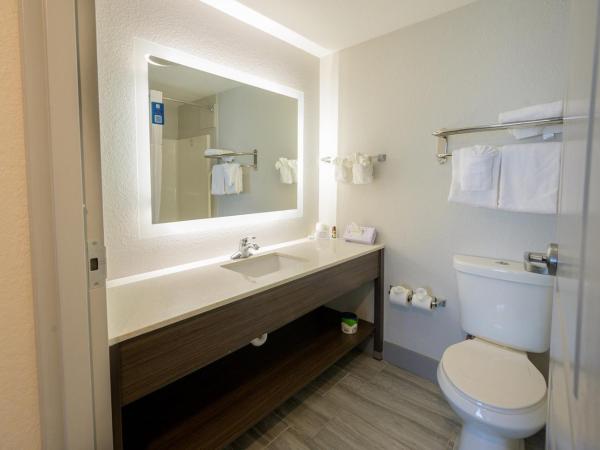 Hawthorn Extended Stay by Wyndham Panama City Beach : photo 3 de la chambre studio lit queen-size - non-fumeurs
