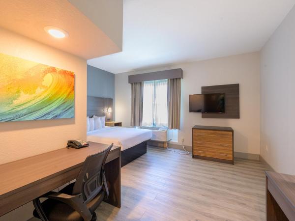 Hawthorn Extended Stay by Wyndham Panama City Beach : photo 7 de la chambre studio lit queen-size - non-fumeurs