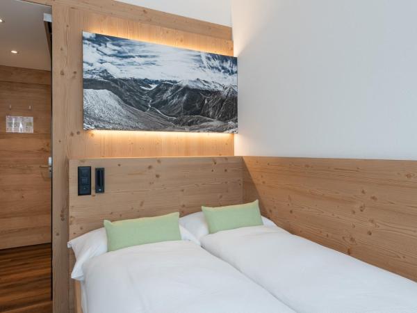 Berghotel Randolins : photo 10 de la chambre swallow´s nest