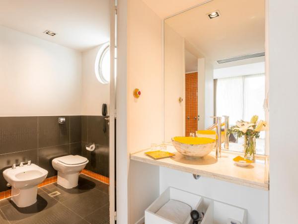 Boutique Suites Palermo : photo 5 de la chambre chambre lit queen-size avec balcon