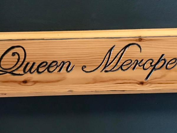 VASILIKON Hotel 1888 the past is present HISTORICAL PRESERVATION MONUMENT : photo 3 de la chambre chambre lit king-size avec balcon