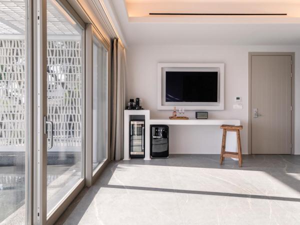 Rochari Hotel : photo 10 de la chambre suite