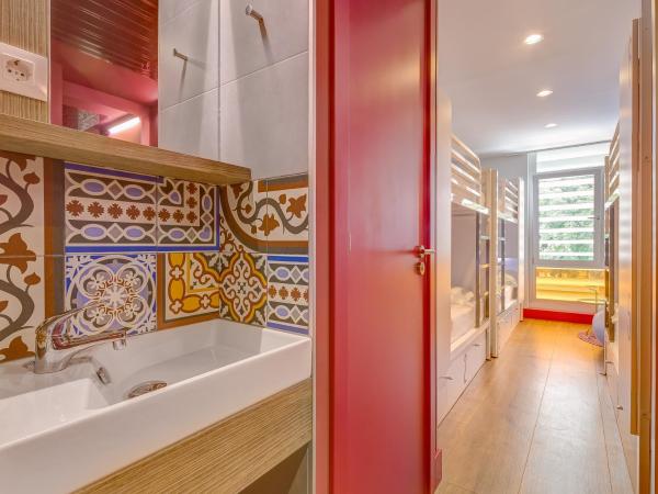 Generator Barcelona : photo 3 de la chambre lit dans dortoir pour femmes de 6 lits