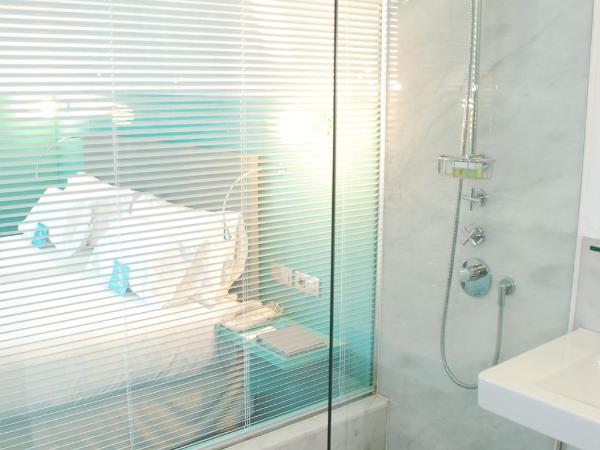 Hotel Hiberus : photo 4 de la chambre chambre double