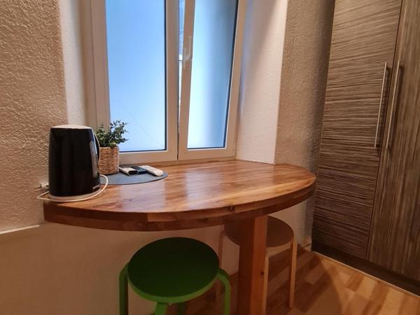 Rooms & Studio Apartments Šibenik : photo 2 de la chambre studio lit queen-size