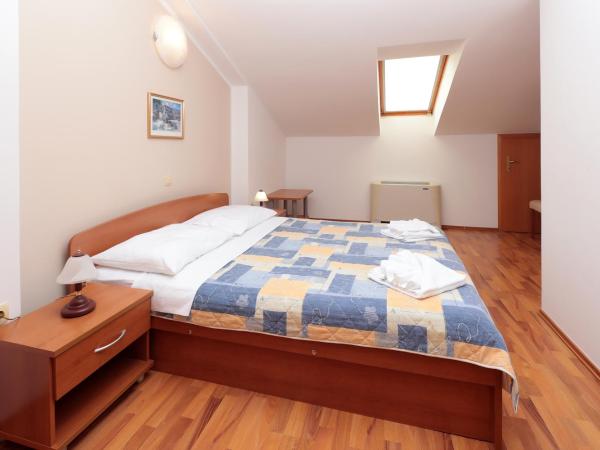 Resort Trcol : photo 1 de la chambre chambre double Économique