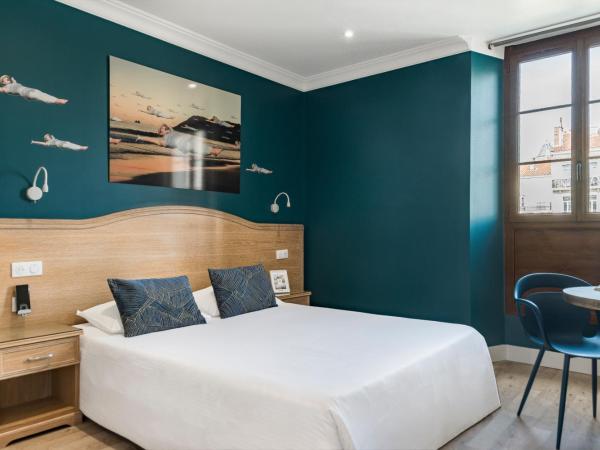 The Originals Boutique, Grand Hôtel de la Gare, Toulon : photo 5 de la chambre chambre double supérieure