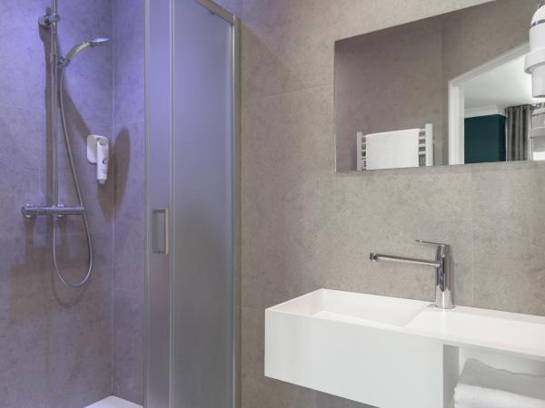 The Originals Boutique, Grand Hôtel de la Gare, Toulon : photo 3 de la chambre chambre double classique