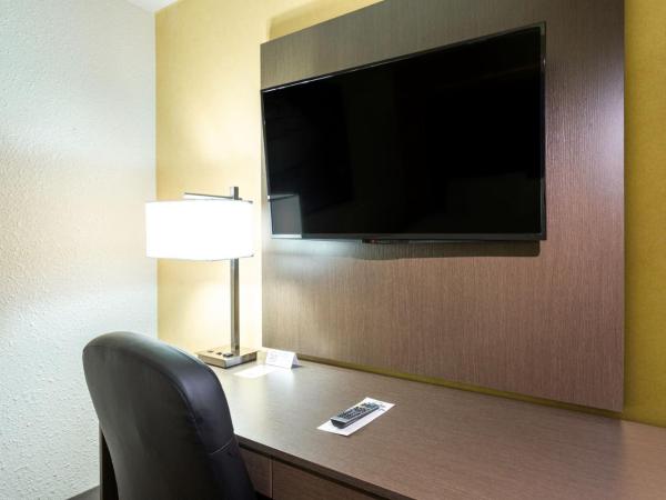 Days Inn by Wyndham Fallsview : photo 2 de la chambre chambre 2 lits queen-size - non-fumeurs