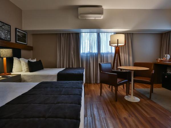 Wyndham São Paulo Berrini : photo 4 de la chambre chambre lits jumeaux premium