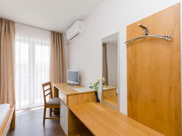 Zimmer Katarina : photo 10 de la chambre chambre double avec balcon