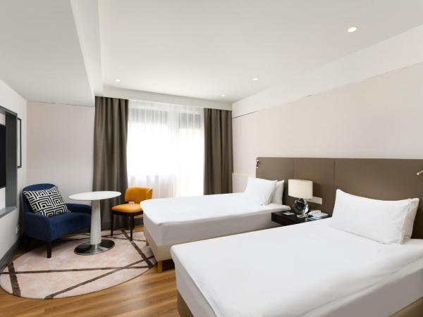 Danubius Hotel Astoria City Center : photo 1 de la chambre chambre lits jumeaux supérieure