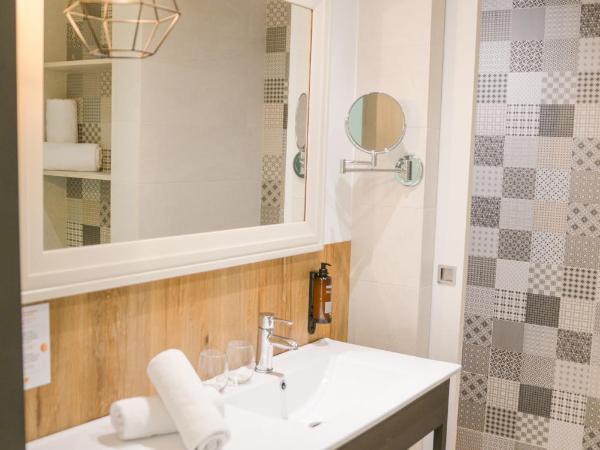 BPM Lloret Hotel : photo 4 de la chambre chambre triple de luxe (3 adultes)