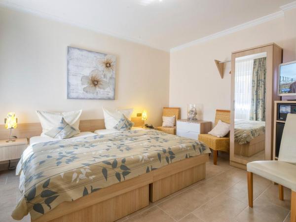 NP Hotel Königshof : photo 3 de la chambre appartement 3 chambres