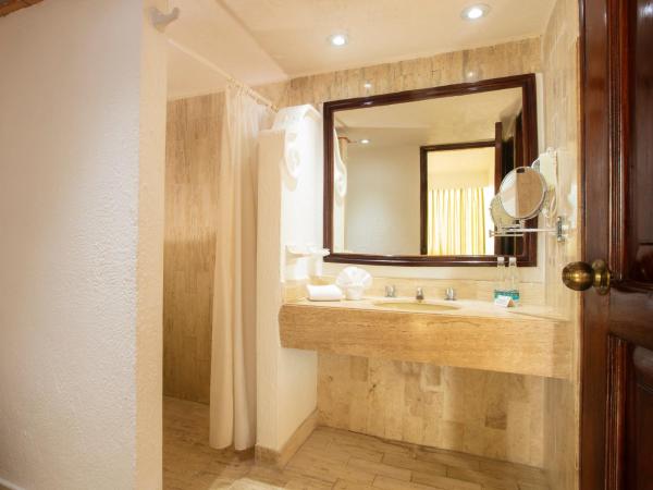 Las Palmas by the Sea All Inclusive : photo 4 de la chambre chambre double avec balcon - vue sur mer
