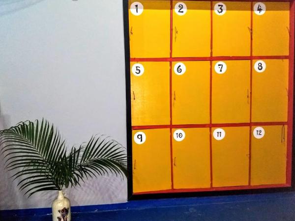 Numa Boa HOSTEL Búzios : photo 5 de la chambre lit dans dortoir mixte de 10 lits