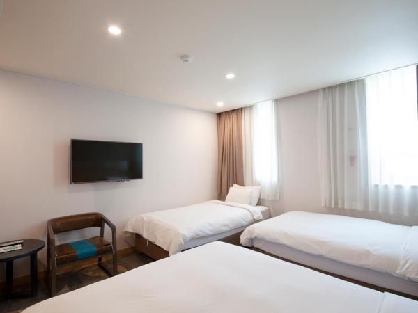 Hotel Nafore : photo 5 de la chambre chambre triple deluxe