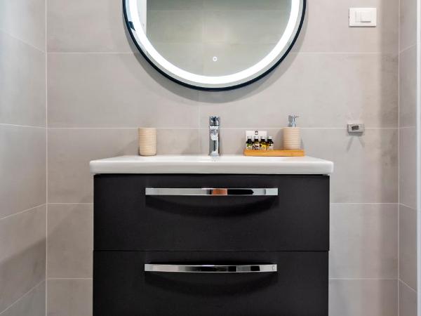 Luxury Residence Levante : photo 9 de la chambre studio lit king-size deluxe