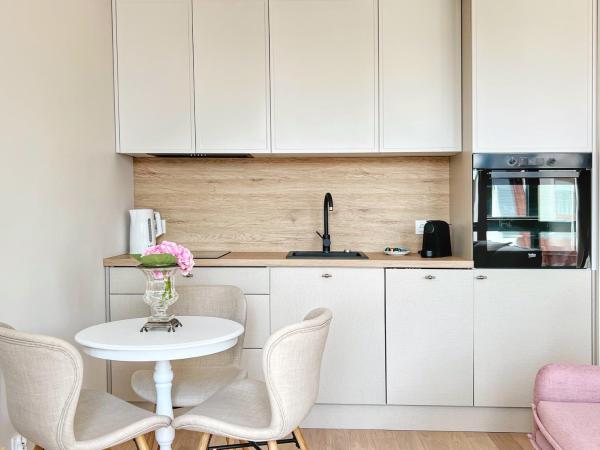 Kurkowa Apartments : photo 2 de la chambre suite en duplex