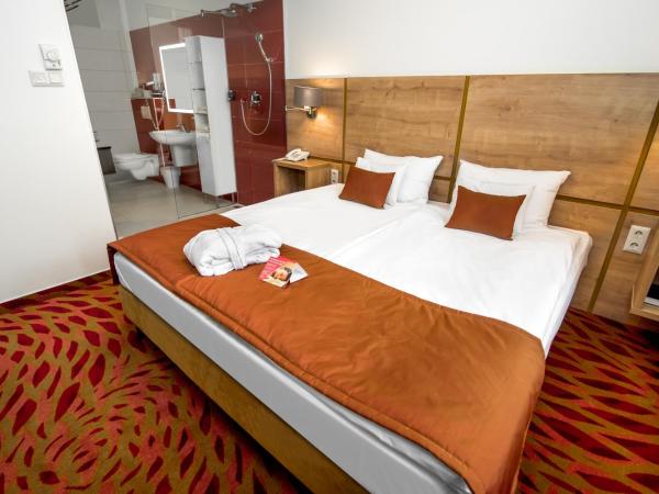 Rubin Wellness & Conference Hotel : photo 1 de la chambre suite junior