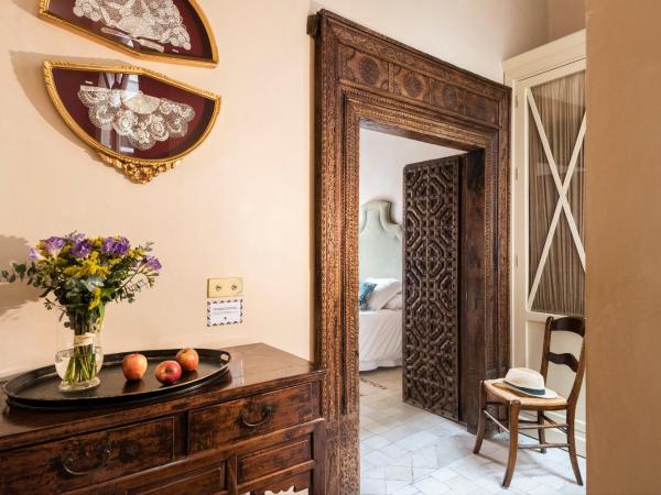 CH Apartments Boutique : photo 5 de la chambre appartement avec balcon