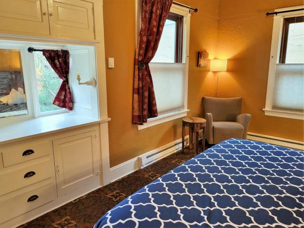 Bluebird Guesthouse : photo 3 de la chambre chambre lit king-size